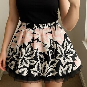 EXPRESS Black & Pink Floral Skirt Fit & Flare with Tulle Underskirt Size 4